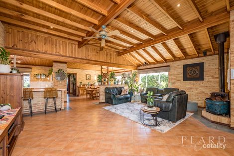 Property photo of 132 Oceanside Promenade Mullaloo WA 6027