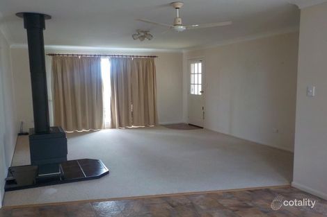 Property photo of 74 College Road Stanthorpe QLD 4380