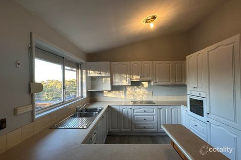 Property photo of 17 Peridot Close Eagle Vale NSW 2558