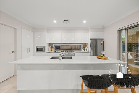 Property photo of 21 Dempsey Crescent North Kellyville NSW 2155