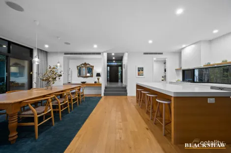 Property photo of 60 Jansz Crescent Griffith ACT 2603