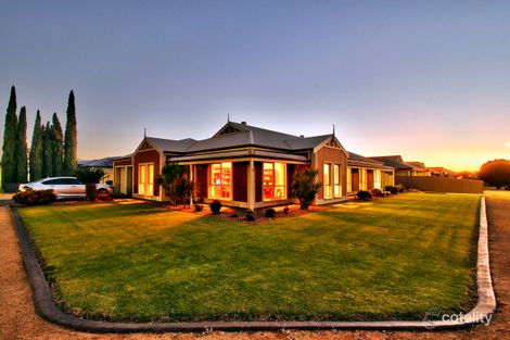 Property photo of 3 Stasinowsky Court Loxton SA 5333
