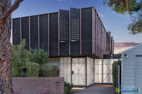 16 Steele St, Newport, VIC 3015