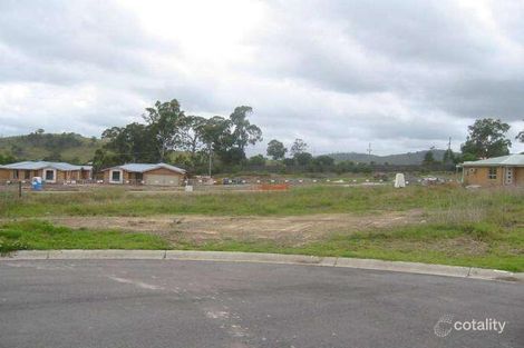 Property photo of 6 Williams Place Bendolba NSW 2420