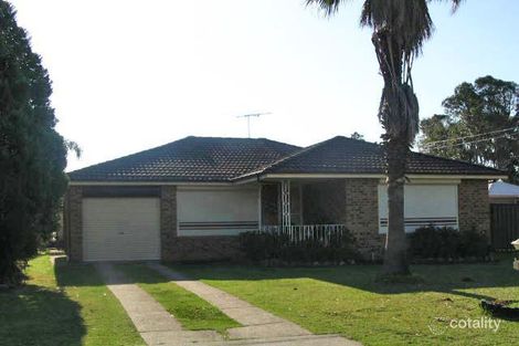 Property photo of 1 Fishburn Close Lurnea NSW 2170