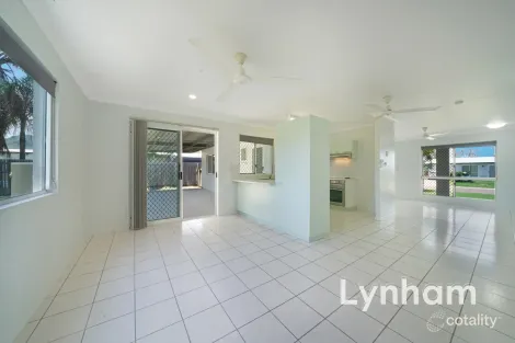 Property photo of 27 Amber Avenue Rasmussen QLD 4815