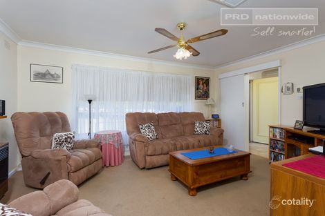 Property photo of 31 Leavenworth Drive Mount Austin NSW 2650