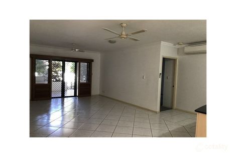 4/312 Lake St, Cairns North, QLD 4870