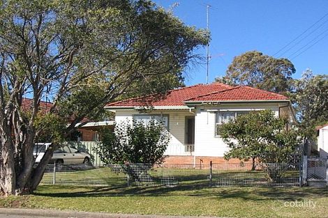 9 Marton St, Shortland, NSW 2307
