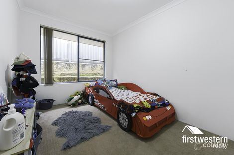 Property photo of 28 Bindoo Rise Woodvale WA 6026