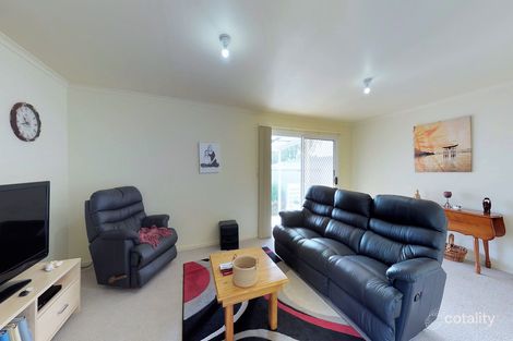 Property photo of 16 Chenhall Crescent Traralgon VIC 3844