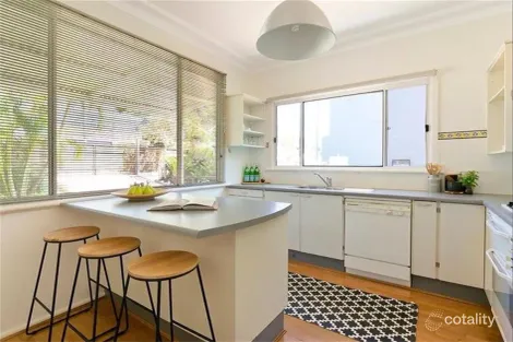 Property photo of 31 Prescott Avenue Dee Why NSW 2099