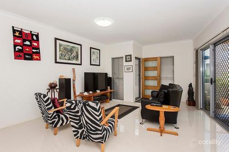 Property photo of 42 Embie Street Holland Park West QLD 4121