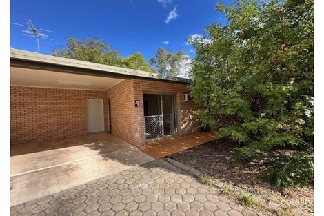 4/4 Andrea Pl, Emerald, QLD 4720