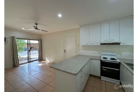 Property photo of 4/4 Andrea Place Emerald QLD 4720