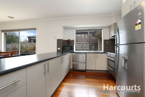 Property photo of 8 Bidgee Rise Mernda VIC 3754