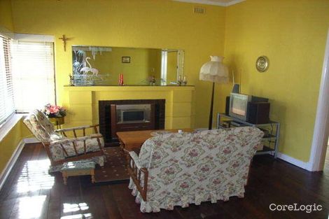 Property photo of 24 Hobbs Avenue Como WA 6152
