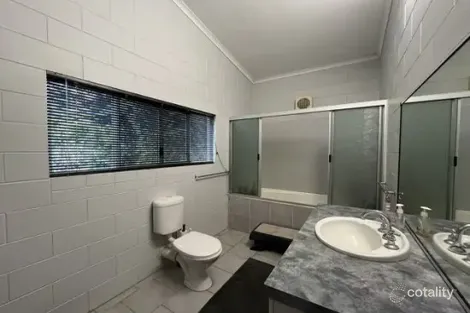 Property photo of 5 Dobbin Road Warrubullen QLD 4871