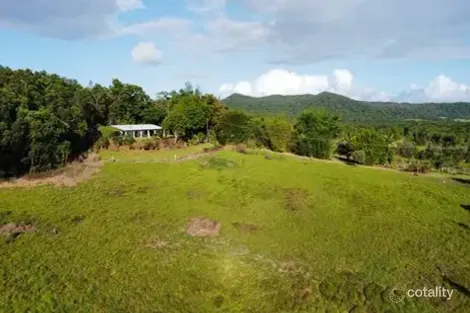5 Dobbin Rd, Warrubullen, QLD 4871