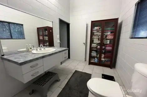 Property photo of 5 Dobbin Road Warrubullen QLD 4871