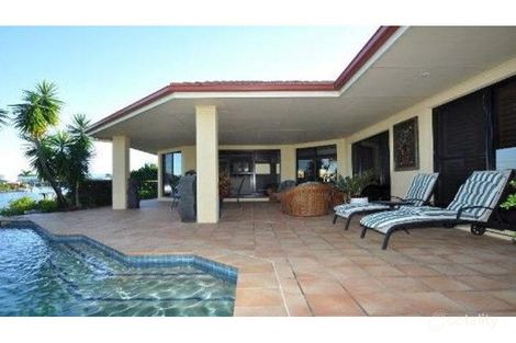 Property photo of 44 The Peninsula Helensvale QLD 4212