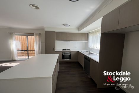 Property photo of 23 Erinbank Crescent Westmeadows VIC 3049