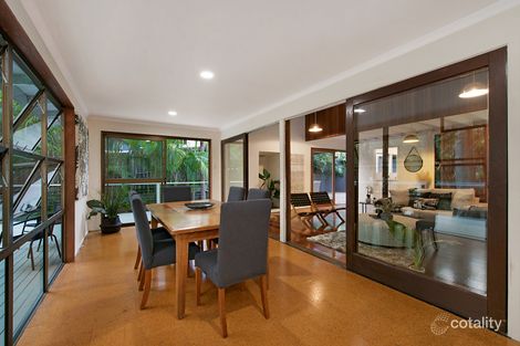 Property photo of 51 Newcomen Street Indooroopilly QLD 4068