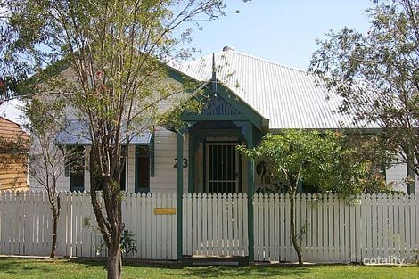 23 Norman Cres, Norman Park, QLD 4170