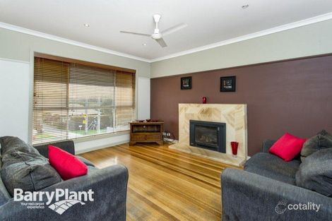 Property photo of 9 Fourth Avenue Rosebud VIC 3939