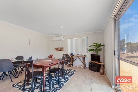 Property photo of 21 Evans Road Walkaway WA 6528