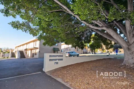 11 Currie St, Jolimont, WA 6014