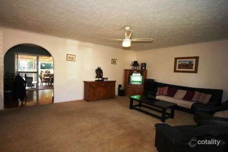 Property photo of 21 Yangoora Crescent Ashmore QLD 4214