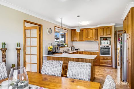 Property photo of 2 Ludgate Court Rockville QLD 4350