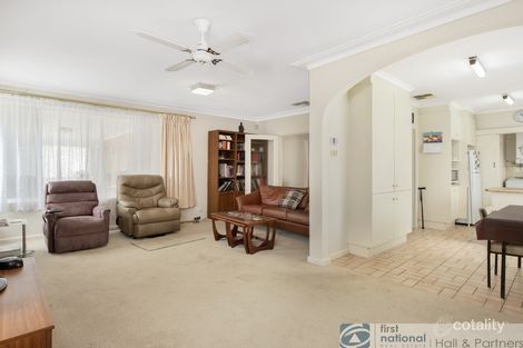 Property photo of 40 Oakwood Avenue Dandenong North VIC 3175