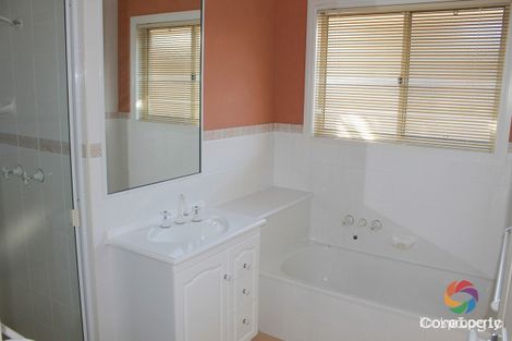 Property photo of 4 Capstan Place Tannum Sands QLD 4680