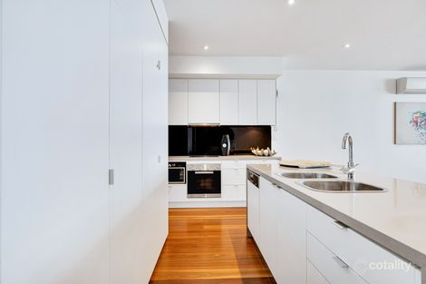 Property photo of 2/4 The Esplanade Cowes VIC 3922