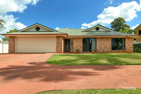 53 Holberton St, Rockville, QLD 4350