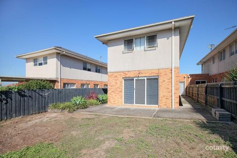 Property photo of 21 Donvale Avenue Roxburgh Park VIC 3064