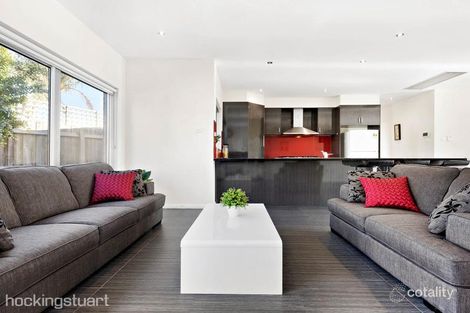 Property photo of B/13 Kingfisher Court Werribee VIC 3030