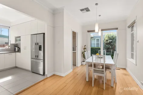 Property photo of 1/3 Hillcrest Avenue Chadstone VIC 3148