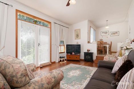 Property photo of 39 Timms Avenue Kilsyth VIC 3137