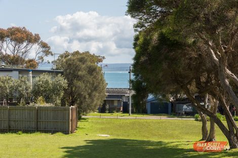 Property photo of 4 Crafers Crescent Ventnor VIC 3922