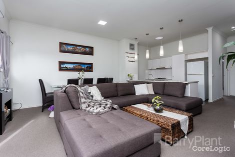 Property photo of 2/21 Tom Roberts Parade Point Cook VIC 3030