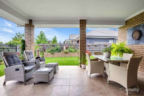 Property photo of 1 Balmoral Parade Tullimbar NSW 2527