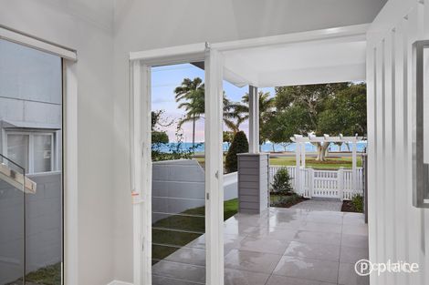 Property photo of 277 The Esplanade Wynnum QLD 4178