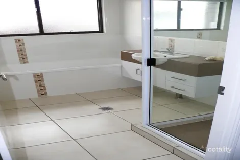 Property photo of 3/83 Pacific Drive Blacks Beach QLD 4740