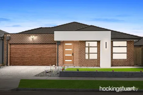 8 Foreshores Dr, Donnybrook, VIC 3064