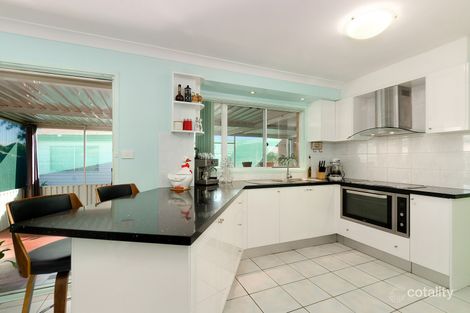 Property photo of 11 Condello Crescent Edensor Park NSW 2176