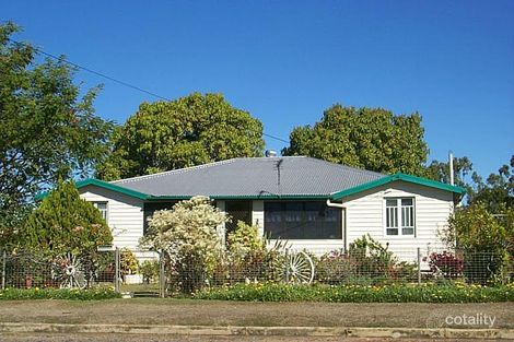 31 Railway Rd, Collinsville, QLD 4804