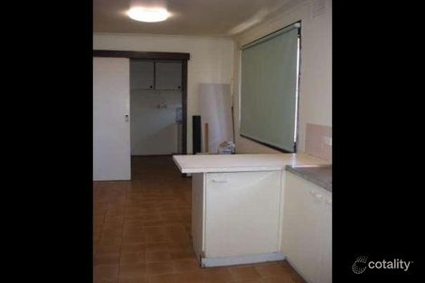 Property photo of 1 Shaftesbury Court Keysborough VIC 3173